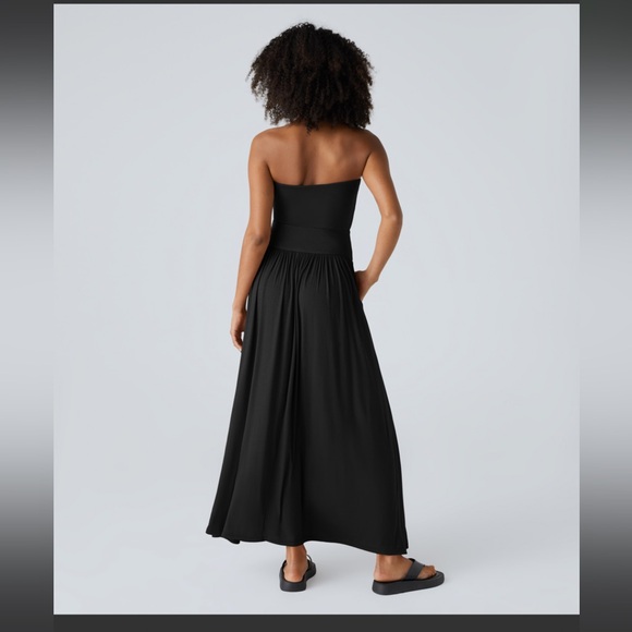 Ribbed Tube Backless Ruched Side Pocket Flowy Maxi Casual Dress - Picture 2 of 5